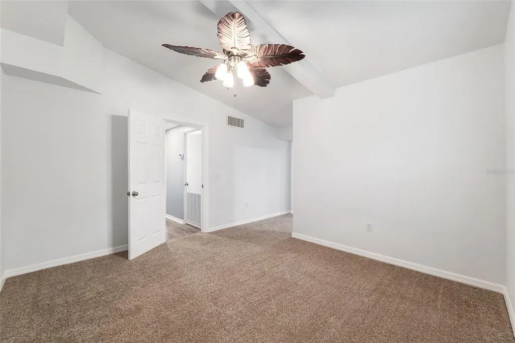 11065 NE 42nd Street Silver Springs FL 34488
