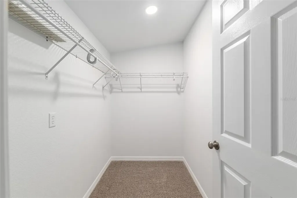 11065 NE 42nd Street Silver Springs FL 34488