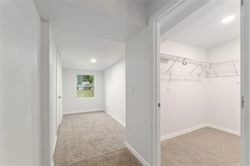11065 NE 42nd Street Silver Springs FL 34488