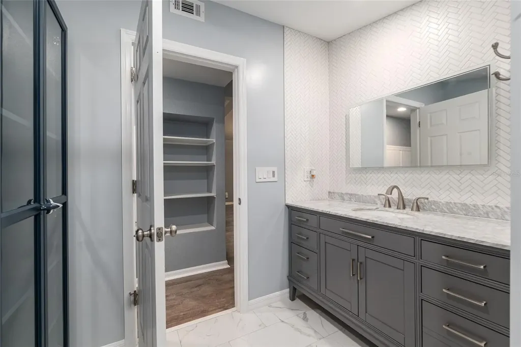 11065 NE 42nd Street Silver Springs FL 34488