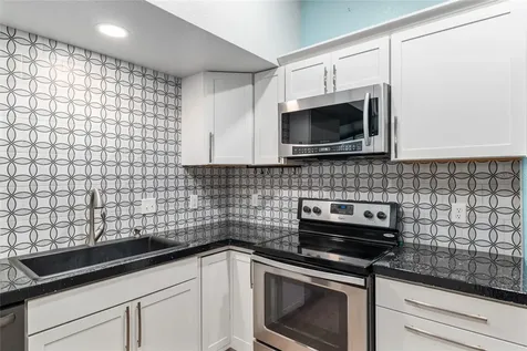 11065 NE 42nd Street Silver Springs FL 34488