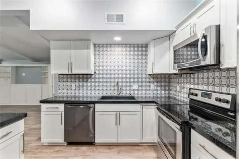 11065 NE 42nd Street Silver Springs FL 34488