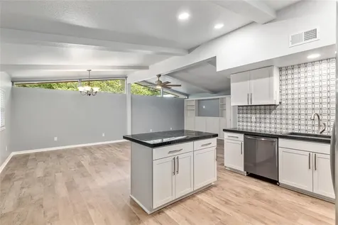 11065 NE 42nd Street Silver Springs FL 34488