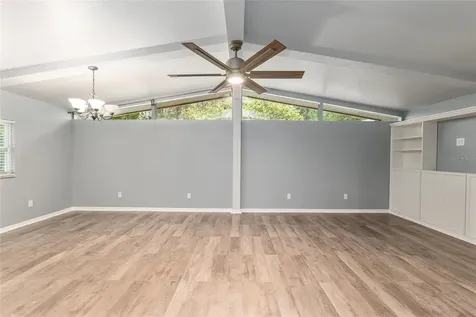11065 NE 42nd Street Silver Springs FL 34488