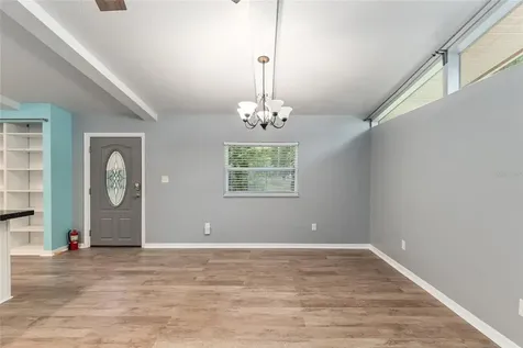 11065 NE 42nd Street Silver Springs FL 34488