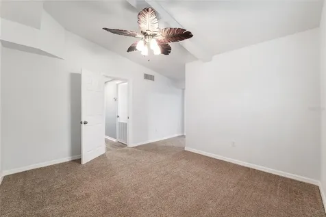 11065 NE 42nd Street Silver Springs FL 34488