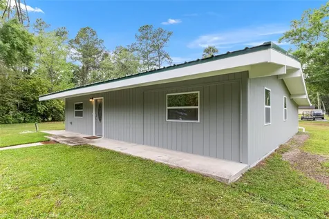11065 NE 42nd Street Silver Springs FL 34488
