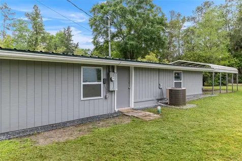 11065 NE 42nd Street Silver Springs FL 34488