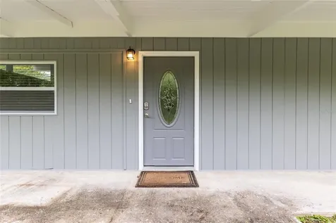 11065 NE 42nd Street Silver Springs FL 34488