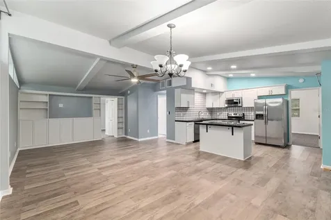 11065 NE 42nd Street Silver Springs FL 34488