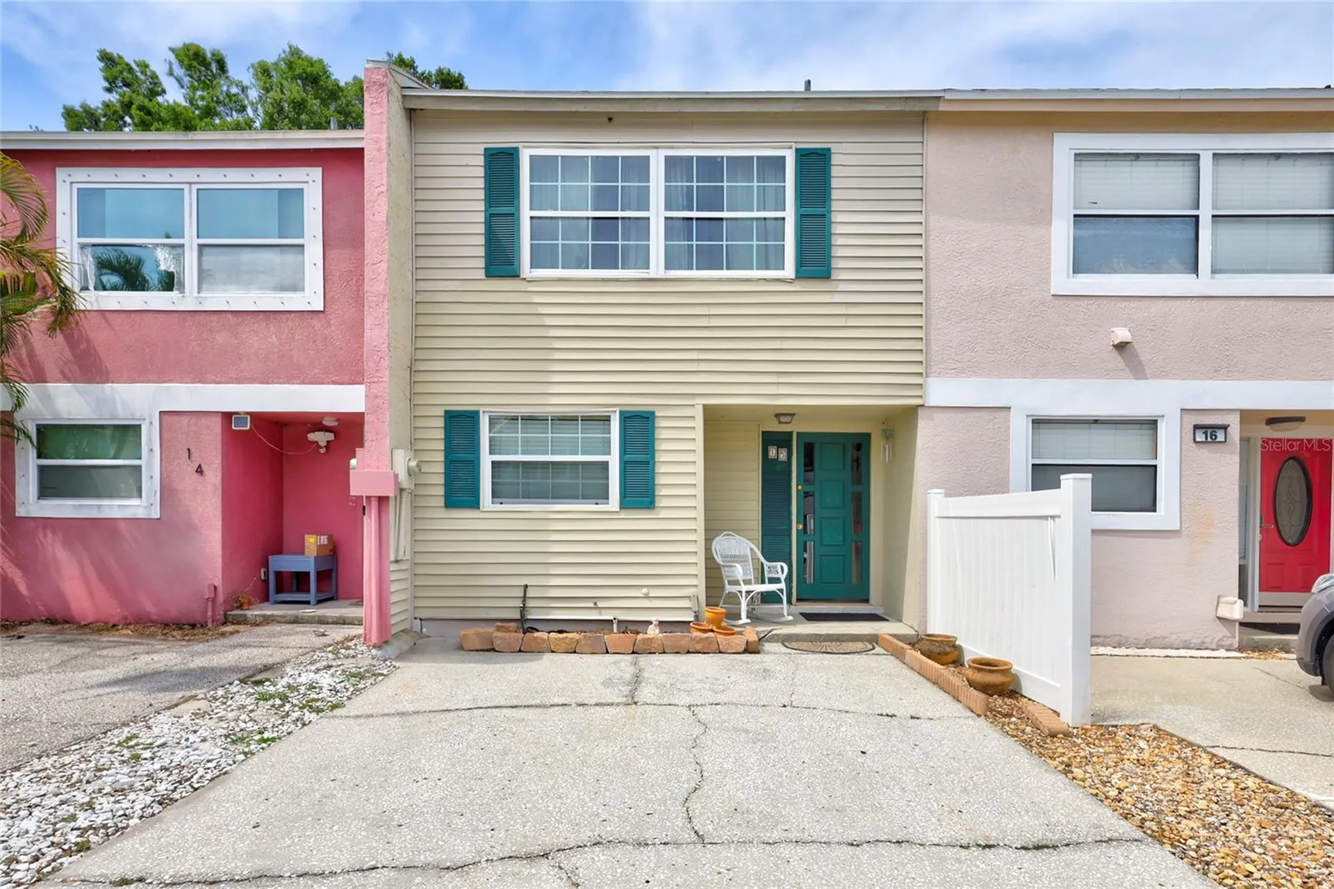 2811 S Pines Drive Largo FL 33771