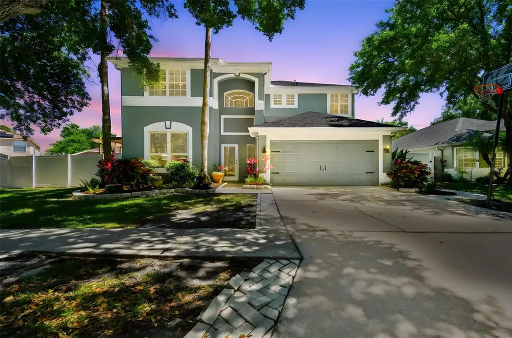 19135 Dove Creek Drive Tampa FL 33647