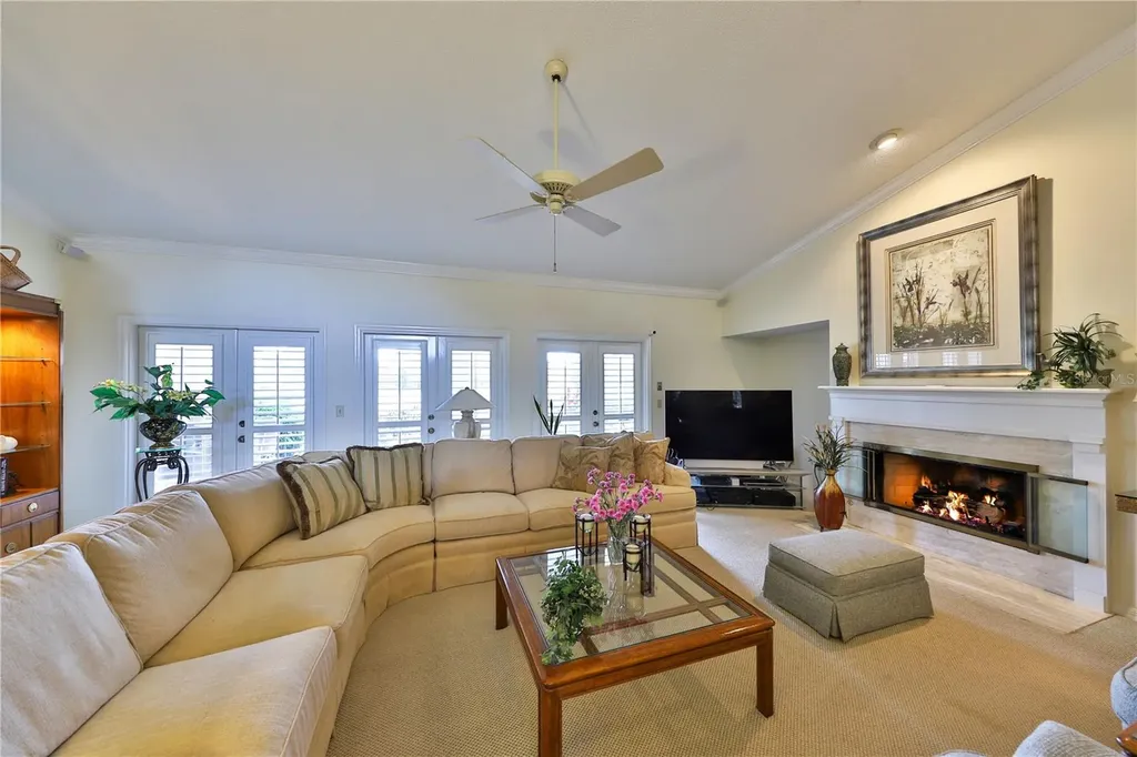 2446 Sweetwater Country Club Drive Apopka FL 32712