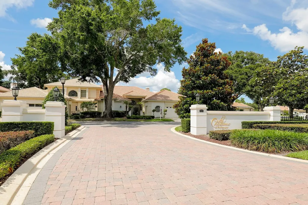 2446 Sweetwater Country Club Drive Apopka FL 32712
