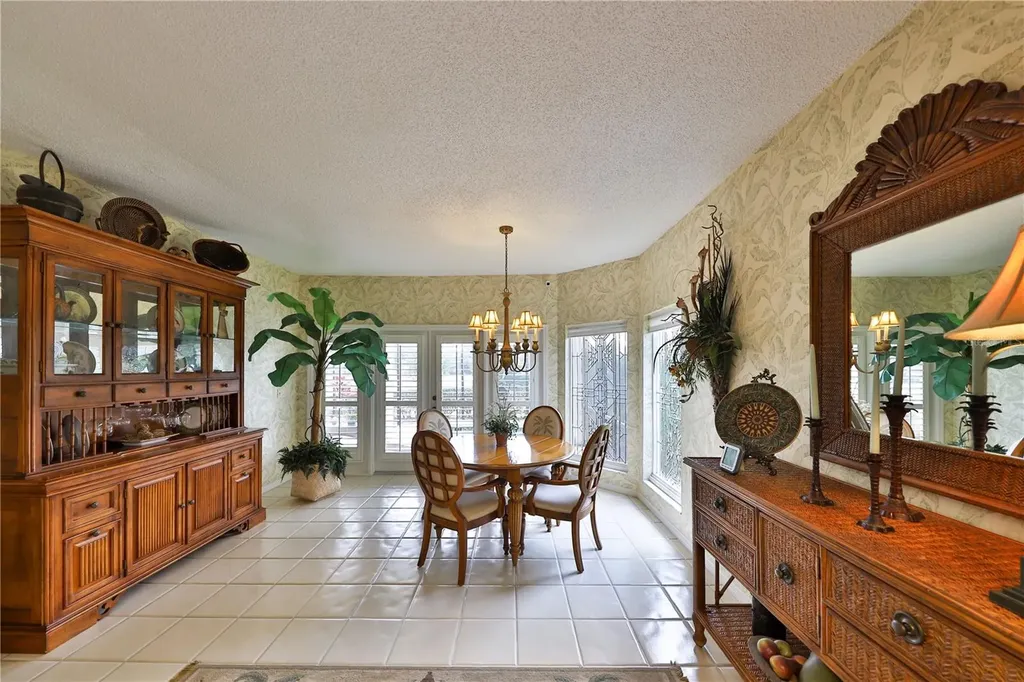 2446 Sweetwater Country Club Drive Apopka FL 32712