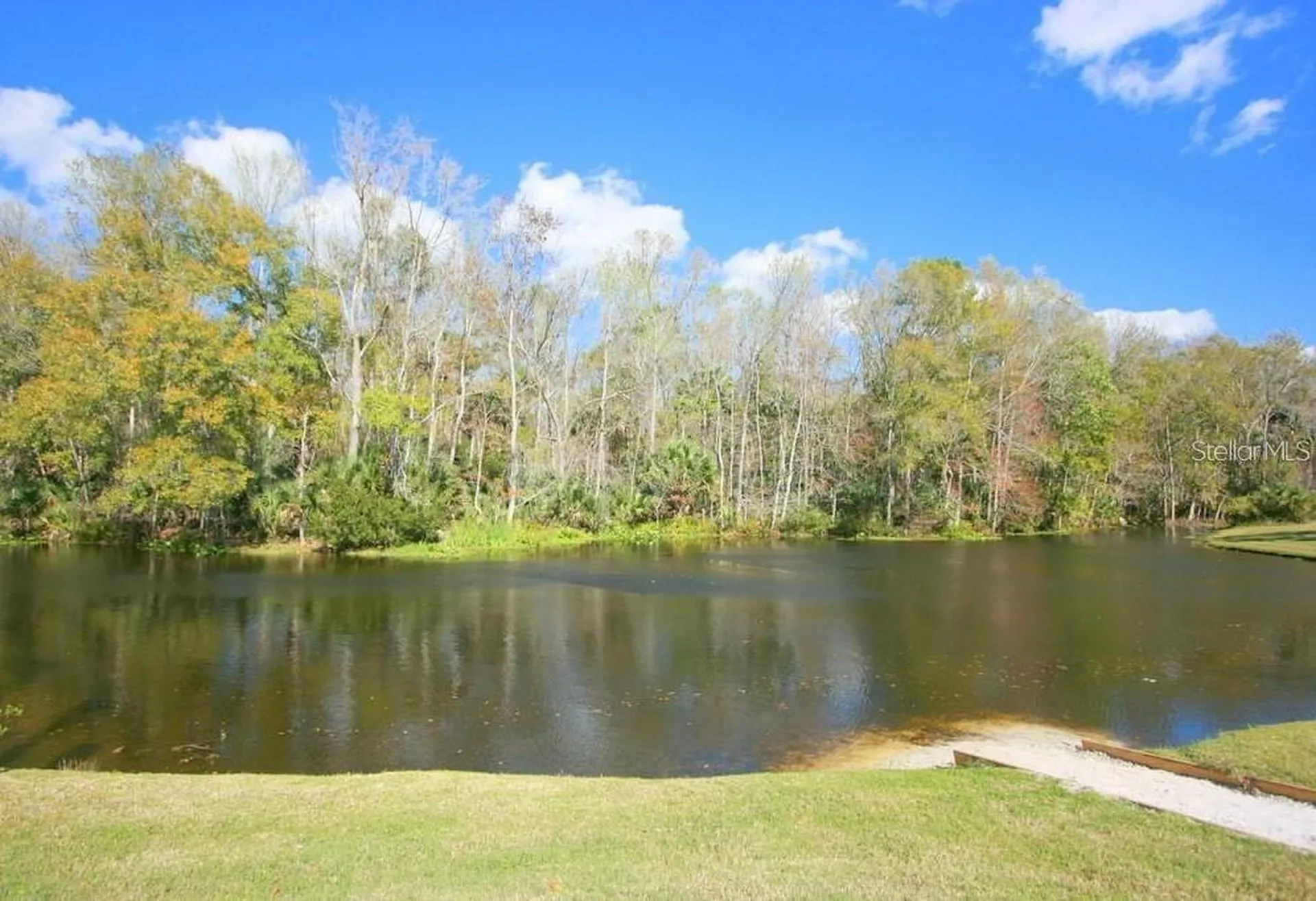 2446 Sweetwater Country Club Drive Apopka FL 32712