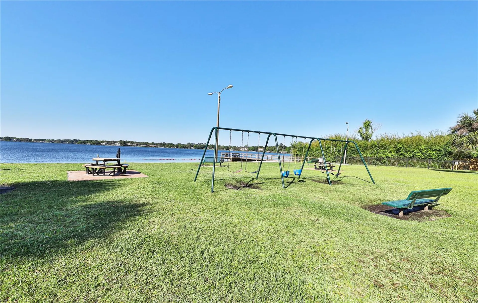 2446 Sweetwater Country Club Drive Apopka FL 32712