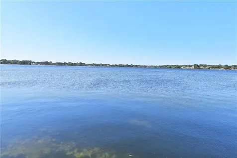 2446 Sweetwater Country Club Drive Apopka FL 32712