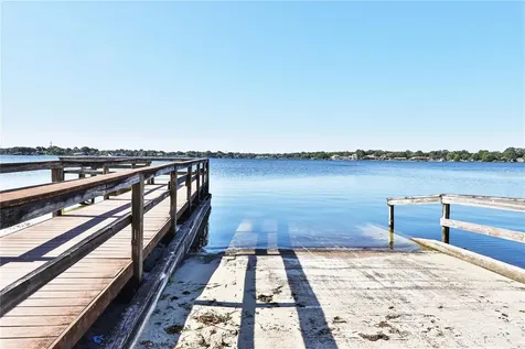 2446 Sweetwater Country Club Drive Apopka FL 32712