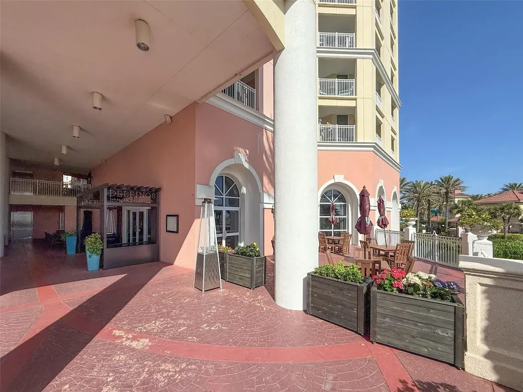 5 Ocean Crest Way Palm Coast FL 32137
