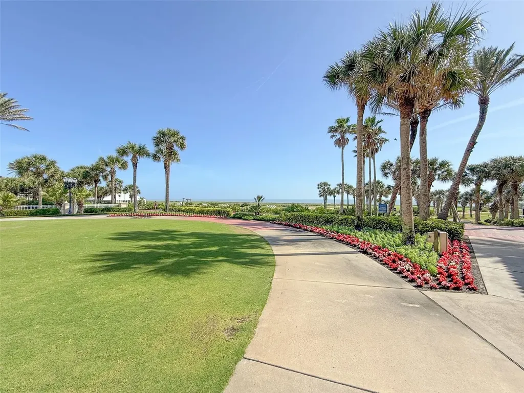 5 Ocean Crest Way Palm Coast FL 32137