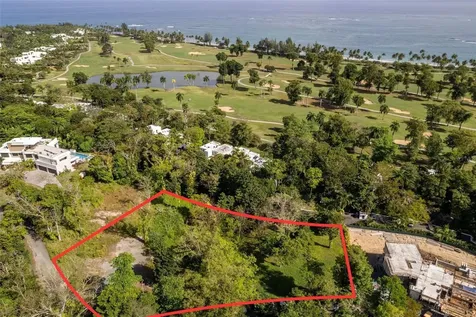 #8 Villa Dorado Estates Dorado PR 00646