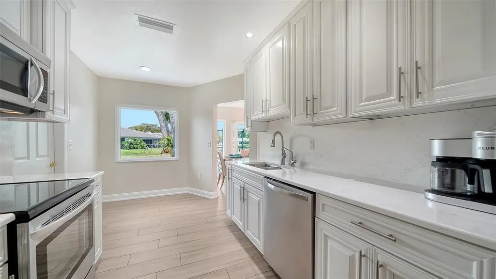 4861 Waterbridge Down Sarasota FL 34235