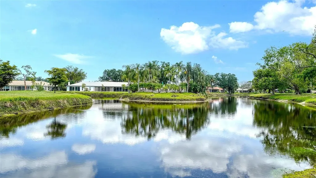 4861 Waterbridge Down Sarasota FL 34235