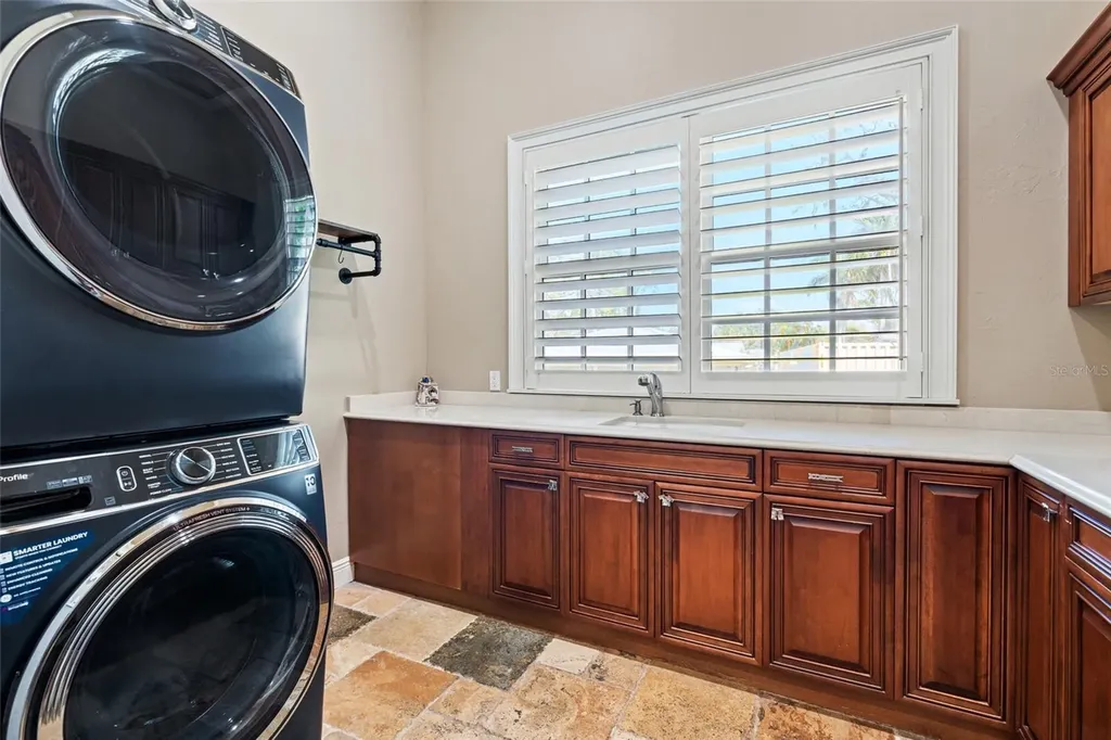 2107 4th Street Court W Palmetto FL 34221