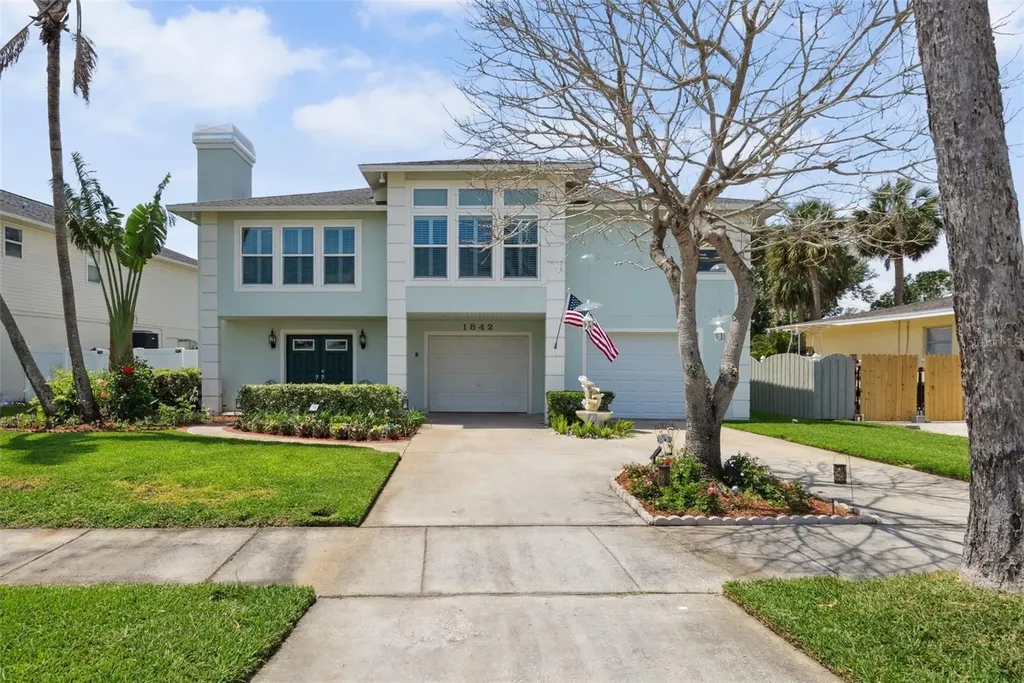 1842 Bayou Grande Boulevard NE St Petersburg FL 33703