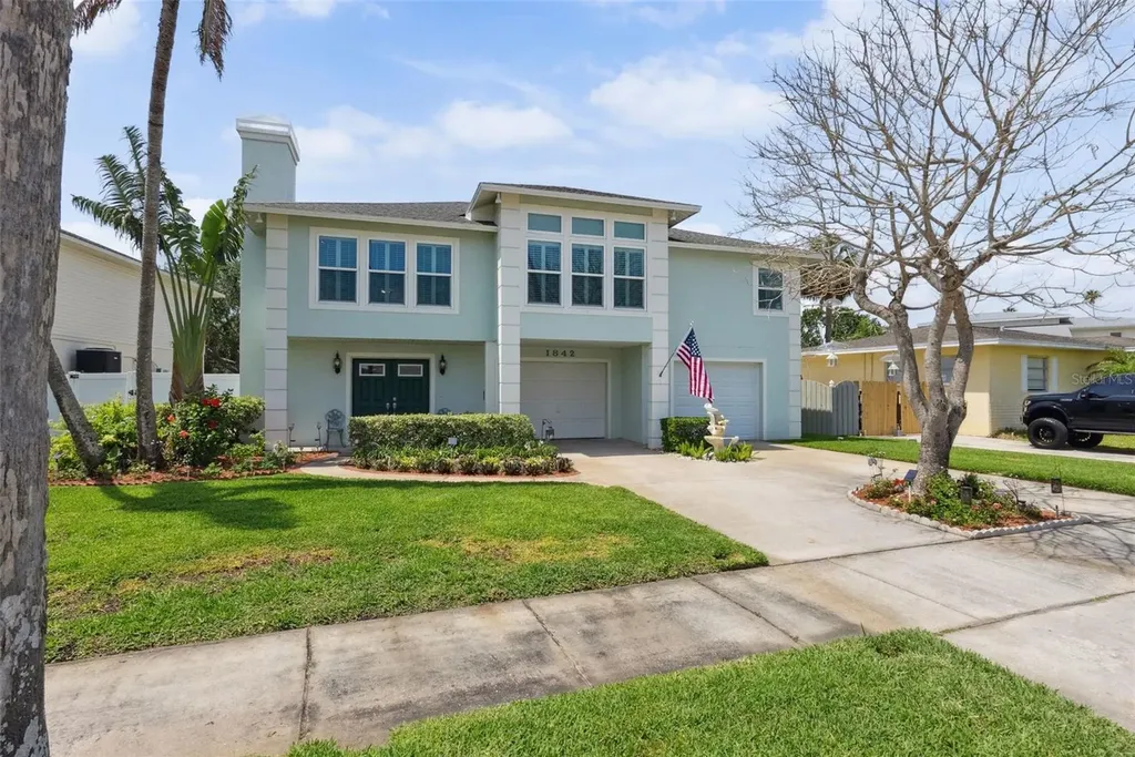 1842 Bayou Grande Boulevard NE St Petersburg FL 33703