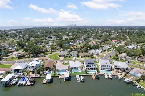 1842 Bayou Grande Boulevard NE St Petersburg FL 33703