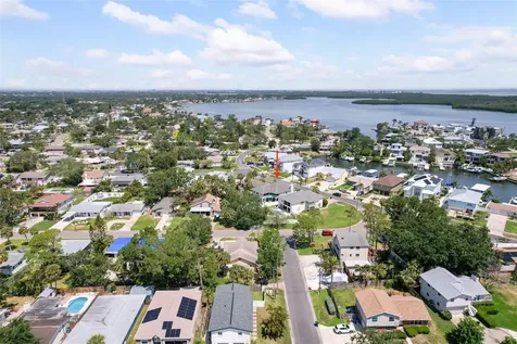 1842 Bayou Grande Boulevard NE St Petersburg FL 33703