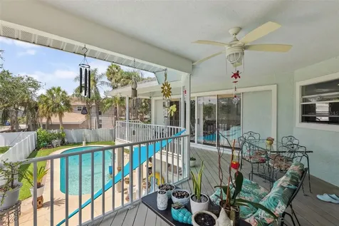 1842 Bayou Grande Boulevard NE St Petersburg FL 33703
