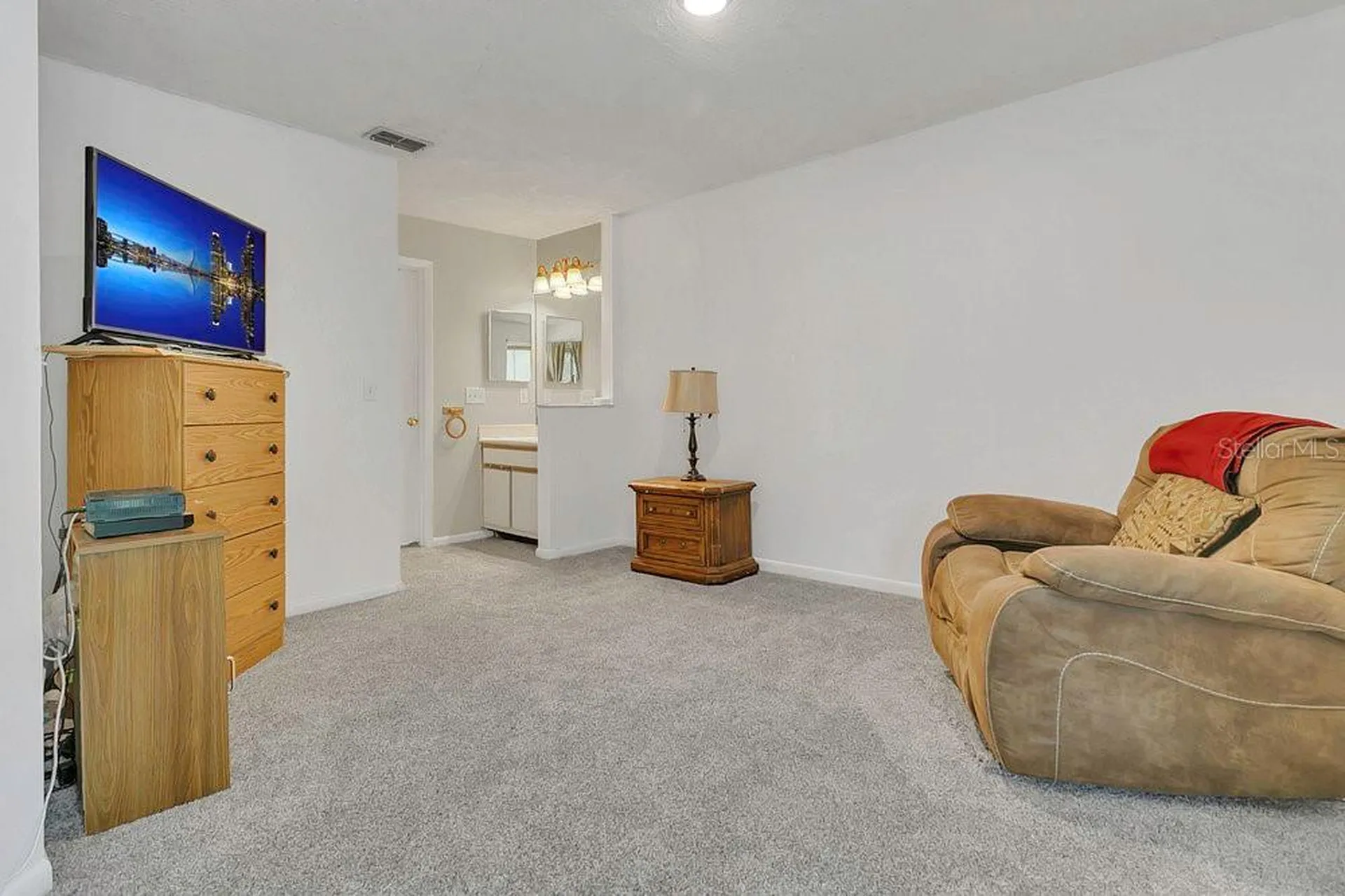 3106 S Semoran Boulevard Orlando FL 32822