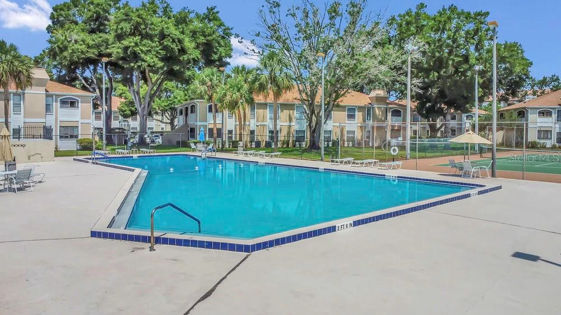 3106 S Semoran Boulevard Orlando FL 32822