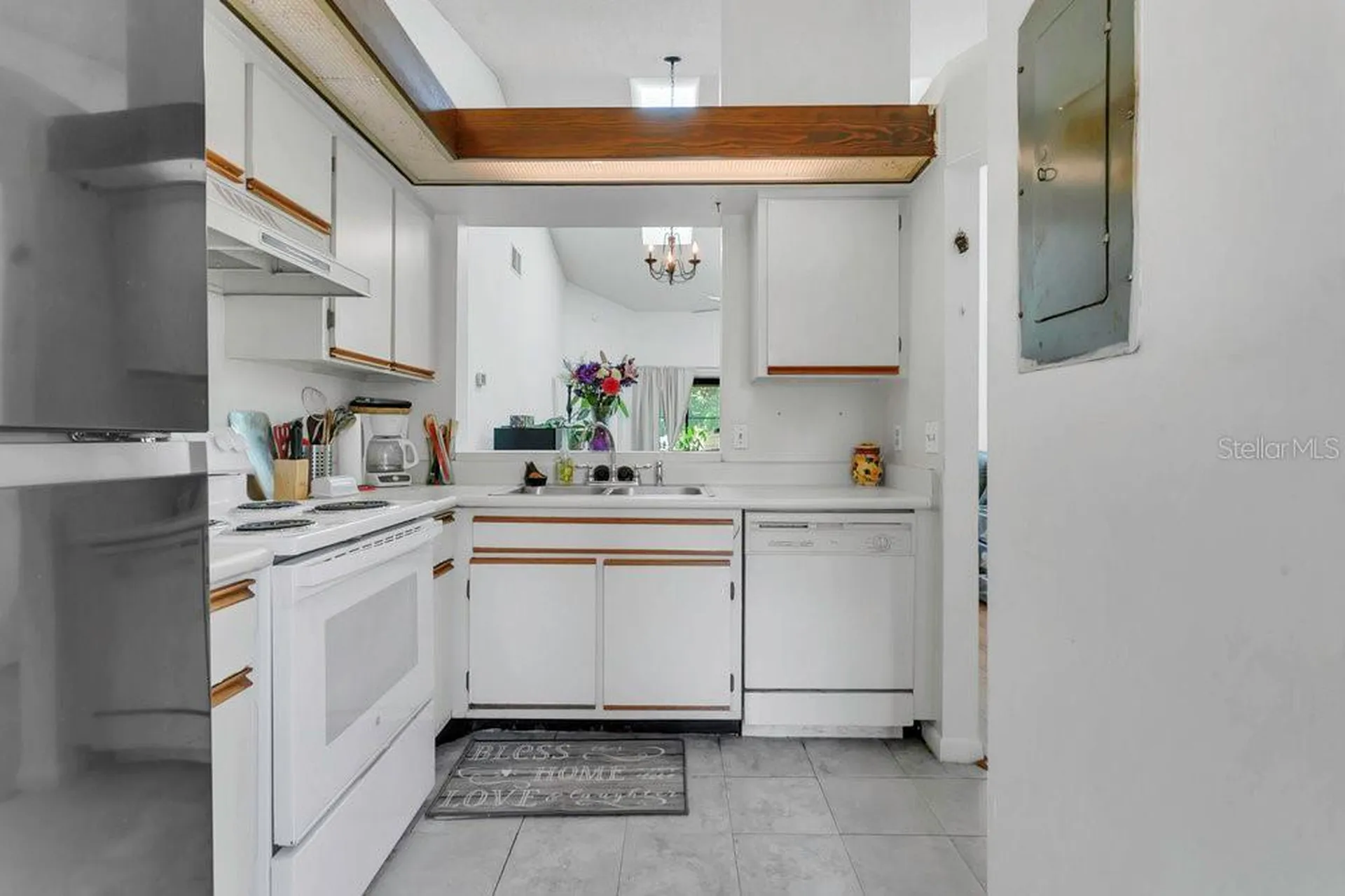 3106 S Semoran Boulevard Orlando FL 32822
