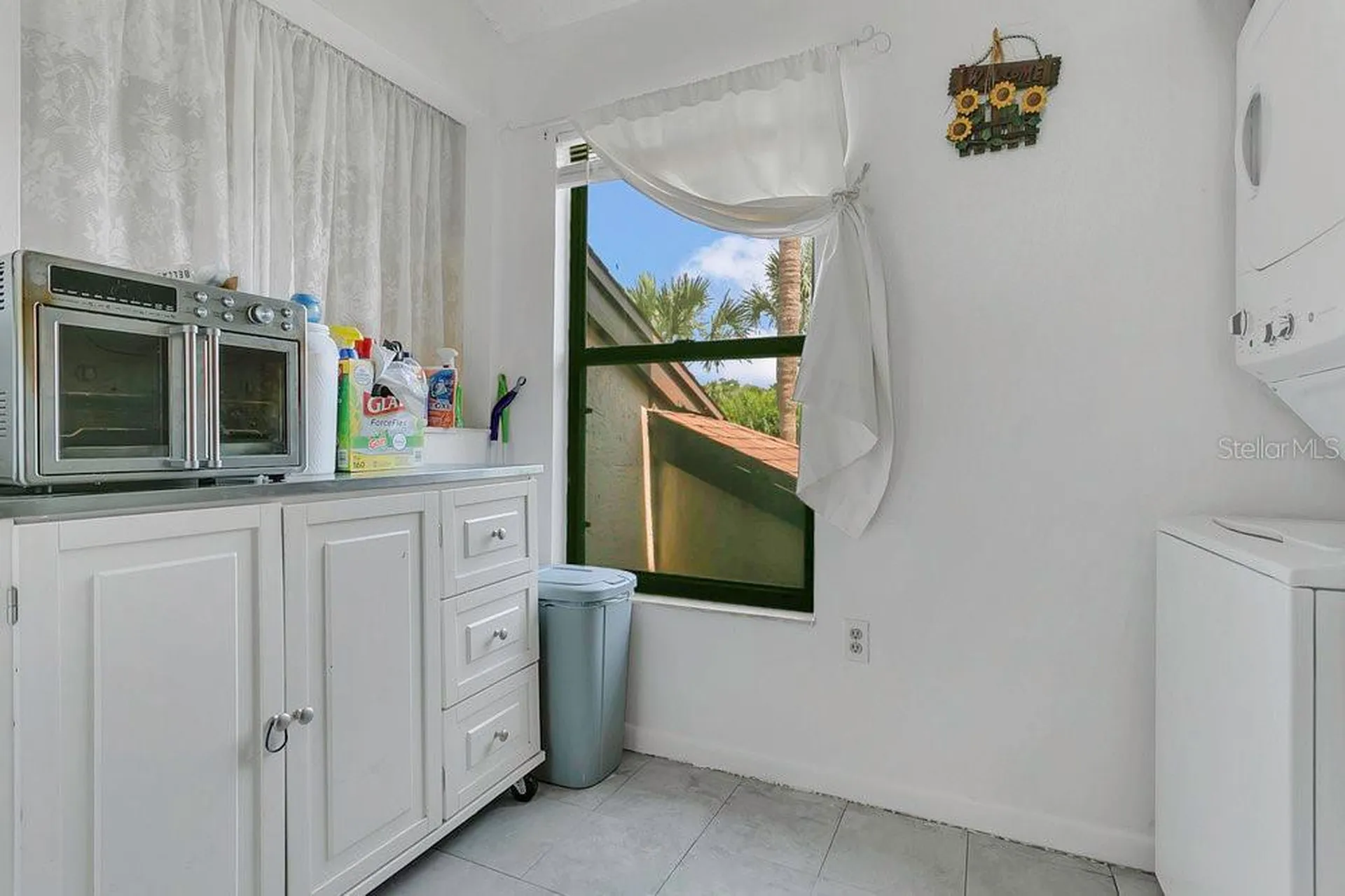 3106 S Semoran Boulevard Orlando FL 32822