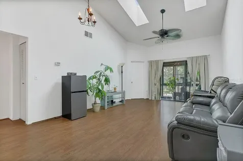 3106 S Semoran Boulevard Orlando FL 32822