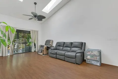 3106 S Semoran Boulevard Orlando FL 32822