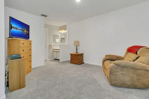 3106 S Semoran Boulevard Orlando FL 32822