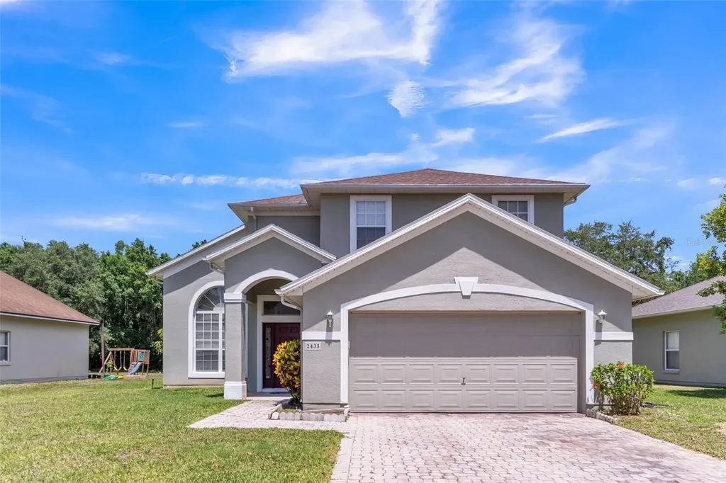 2433 Huron Circle Kissimmee FL 34746