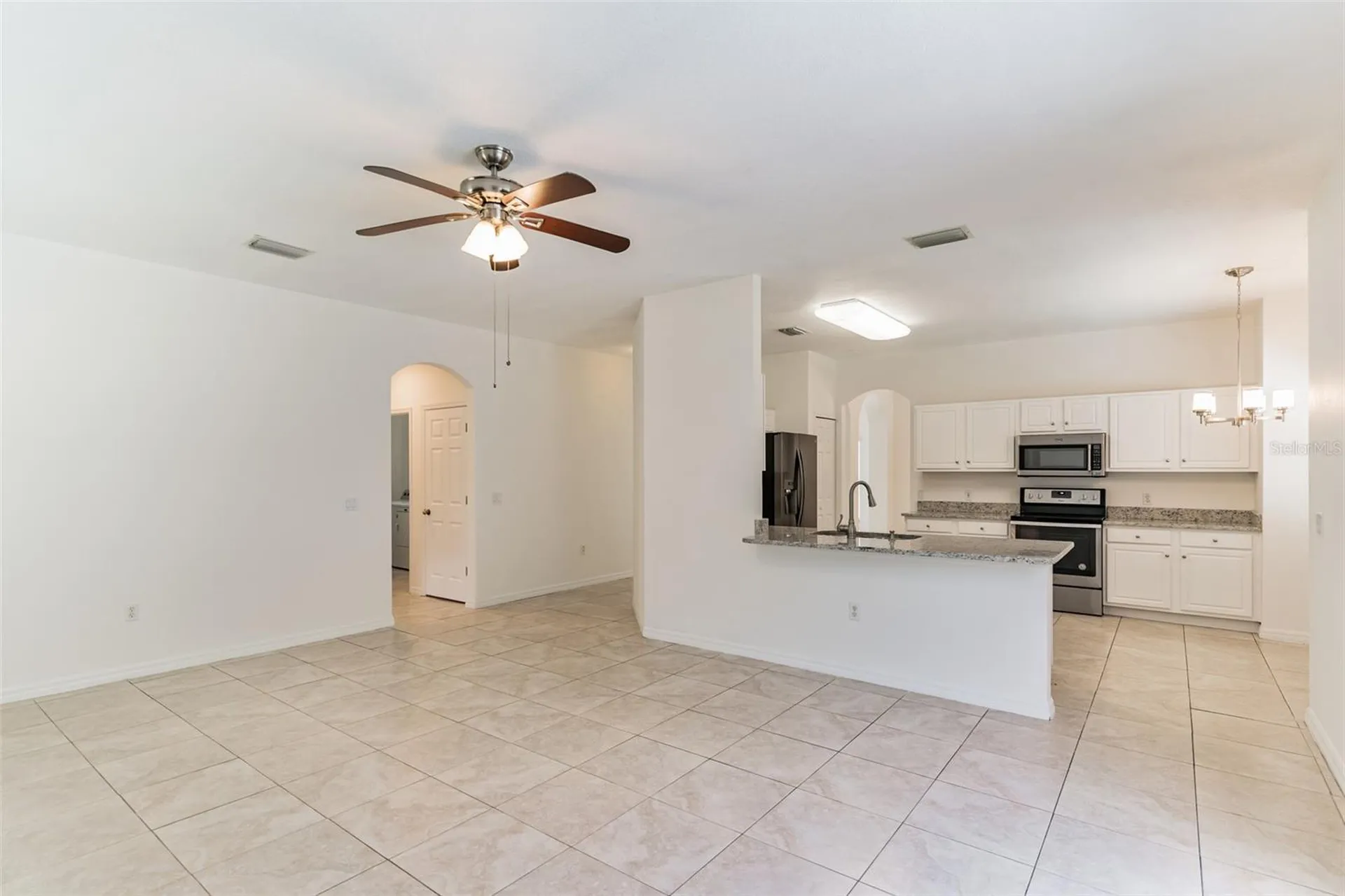 2433 Huron Circle Kissimmee FL 34746