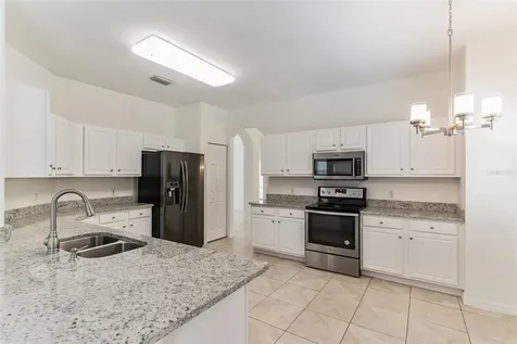 2433 Huron Circle Kissimmee FL 34746