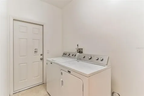 2433 Huron Circle Kissimmee FL 34746