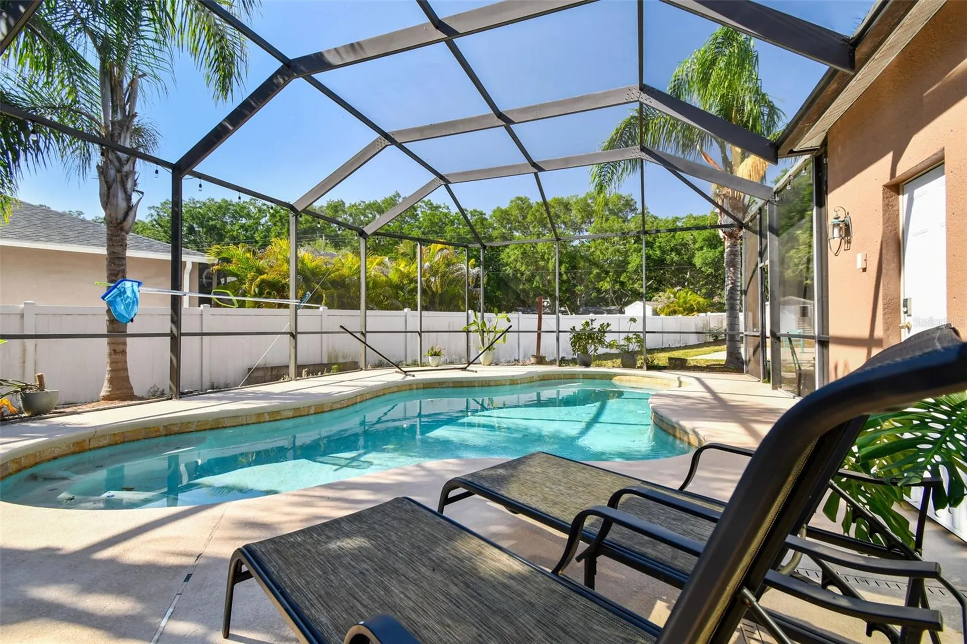1939 Heartland Circle Valrico FL 33594