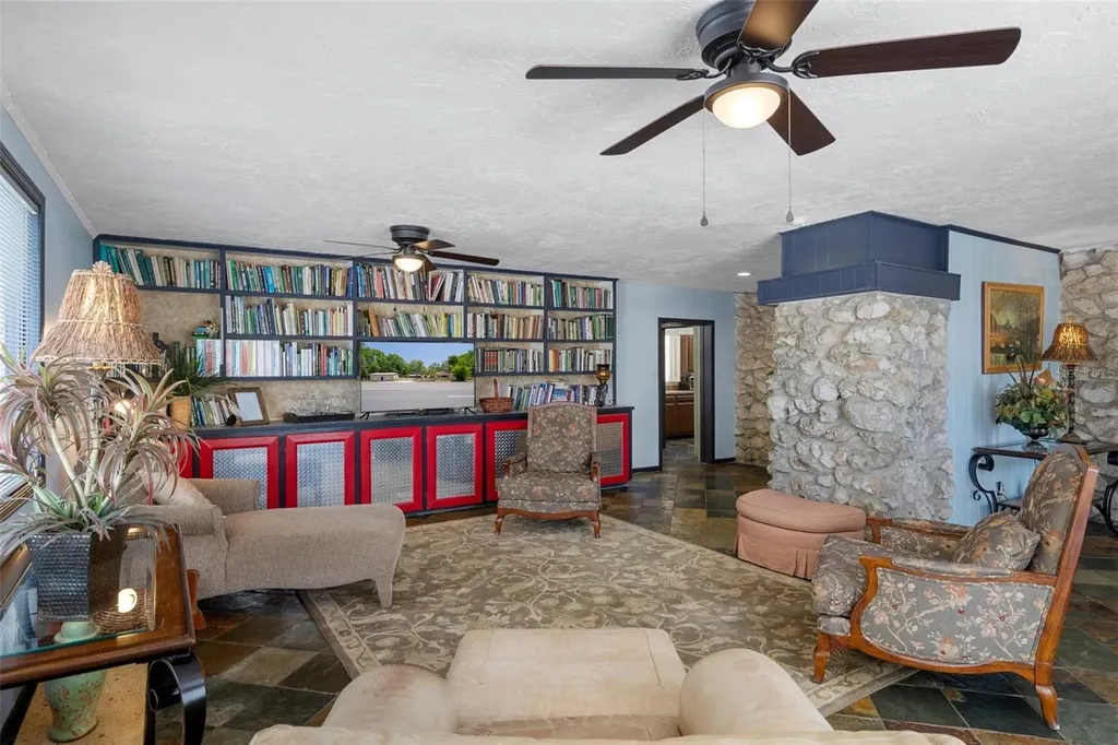 3729 S Lecanto Highway Lecanto FL 34461