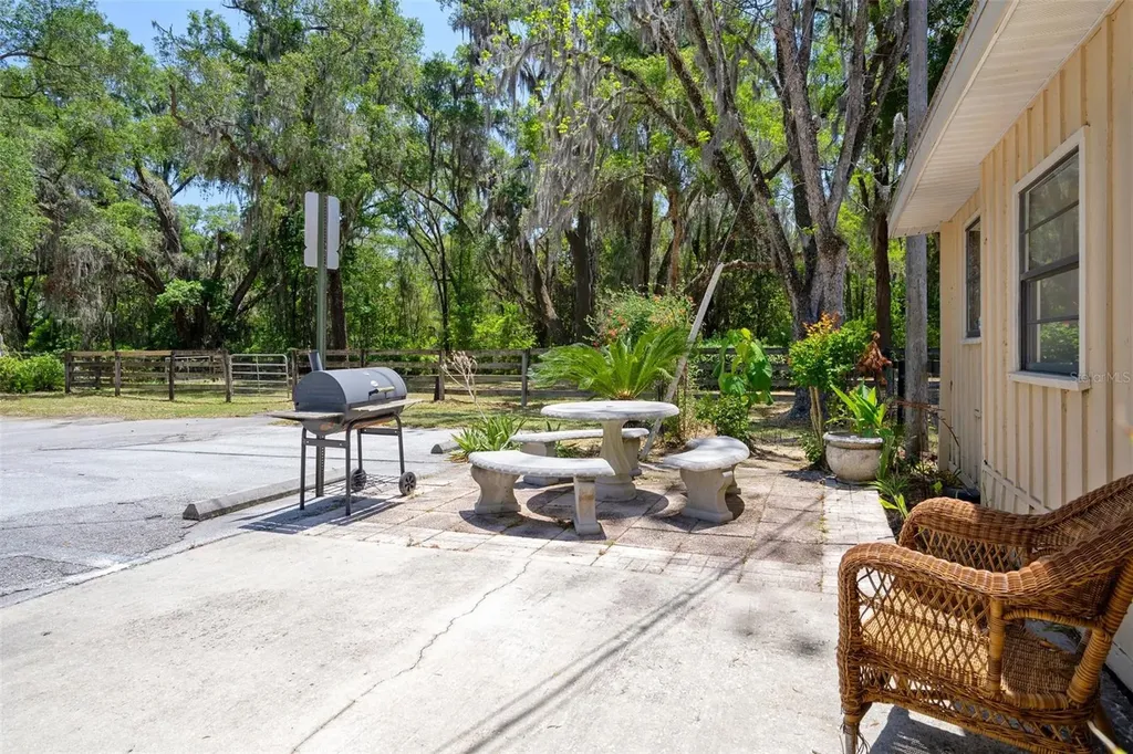 3729 S Lecanto Highway Lecanto FL 34461