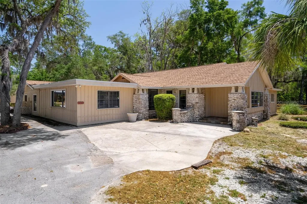 3729 S Lecanto Highway Lecanto FL 34461