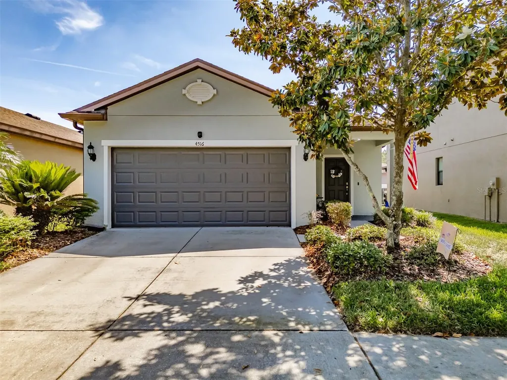 4516 Savannah Holly Place Riverview FL 33578